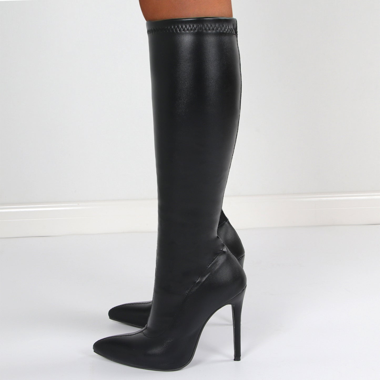 Women's Suede Boots With Stiletto Heel