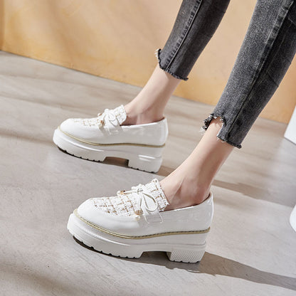 Women's Casual Shoes