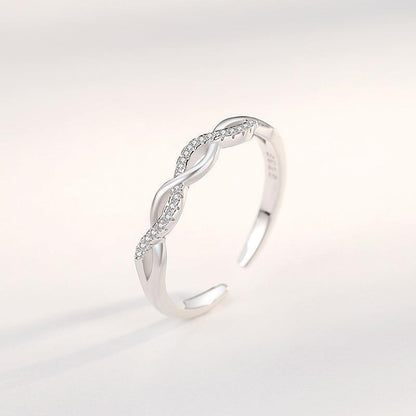 Women's Twisted Ring