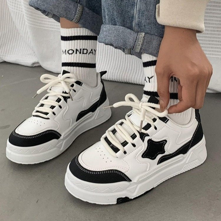 Women's Casual Sneakers