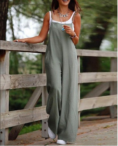 Women's Jumpsuit With Pockets And Adjustable Shoulder Strap